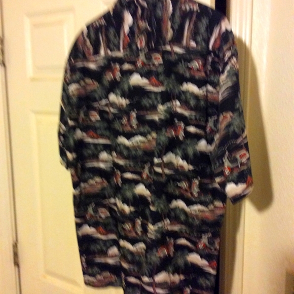 XL All Over Print Button-up Shirt - Picture 1 of 2